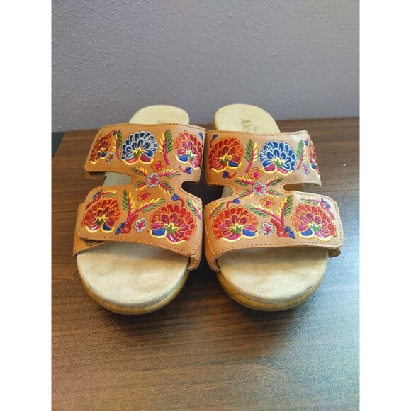 Alegría Floral Embroidered Lin-647N Sandals Size 40(9.5 US) - Picture 2 of 6